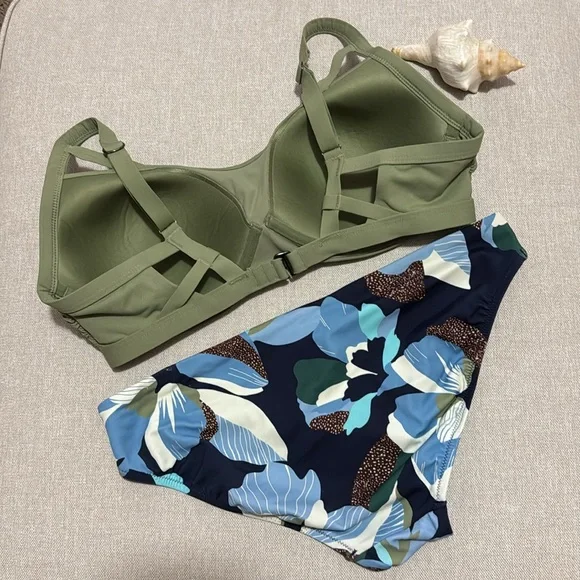 Athleta Palm Swim Top & Bottoms-34D/DD with M Bottoms-Moss Green/Blue Bottoms - Picture 2 of 16